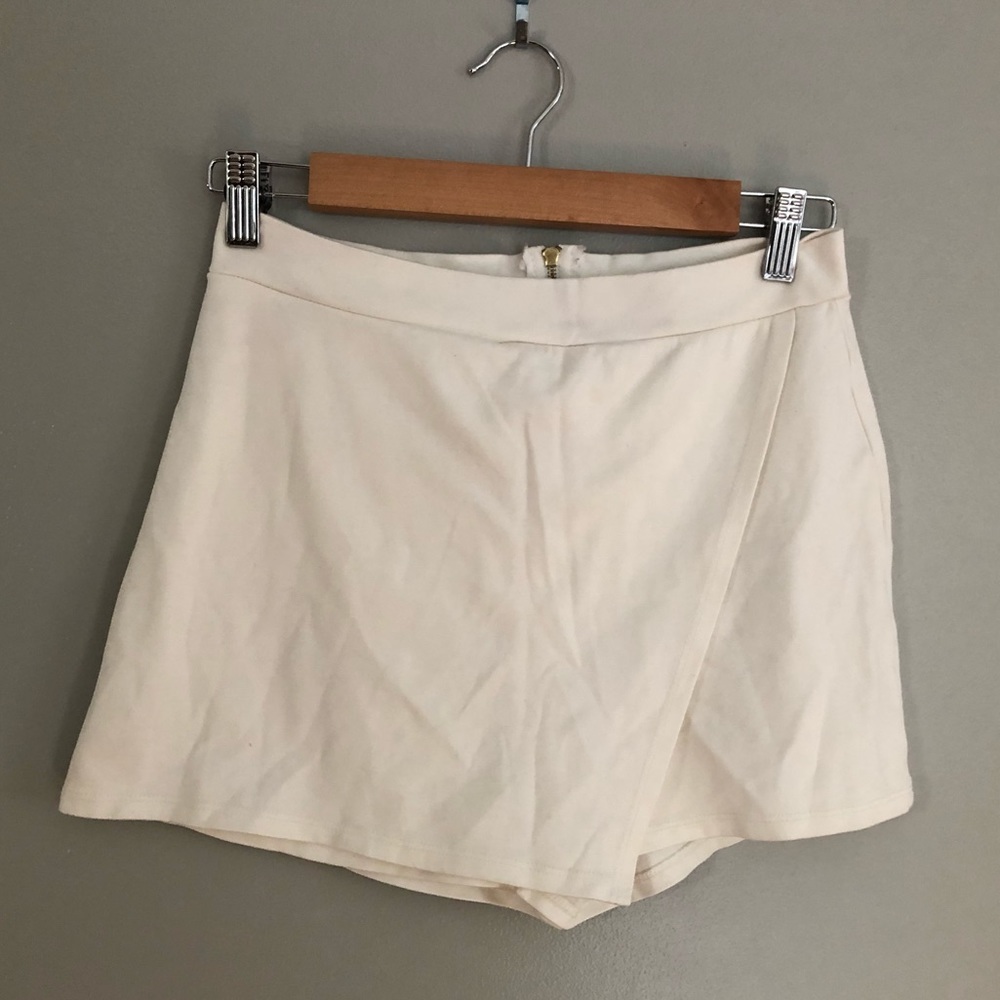 Charlotte Russe size medium skort